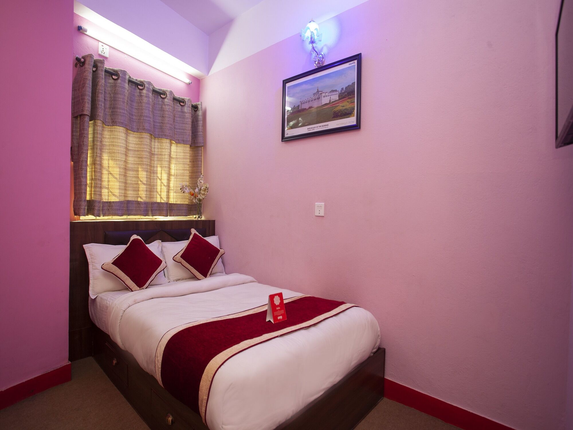 Oyo 195 Global Hotel And Resort Katmandu Eksteriør bilde